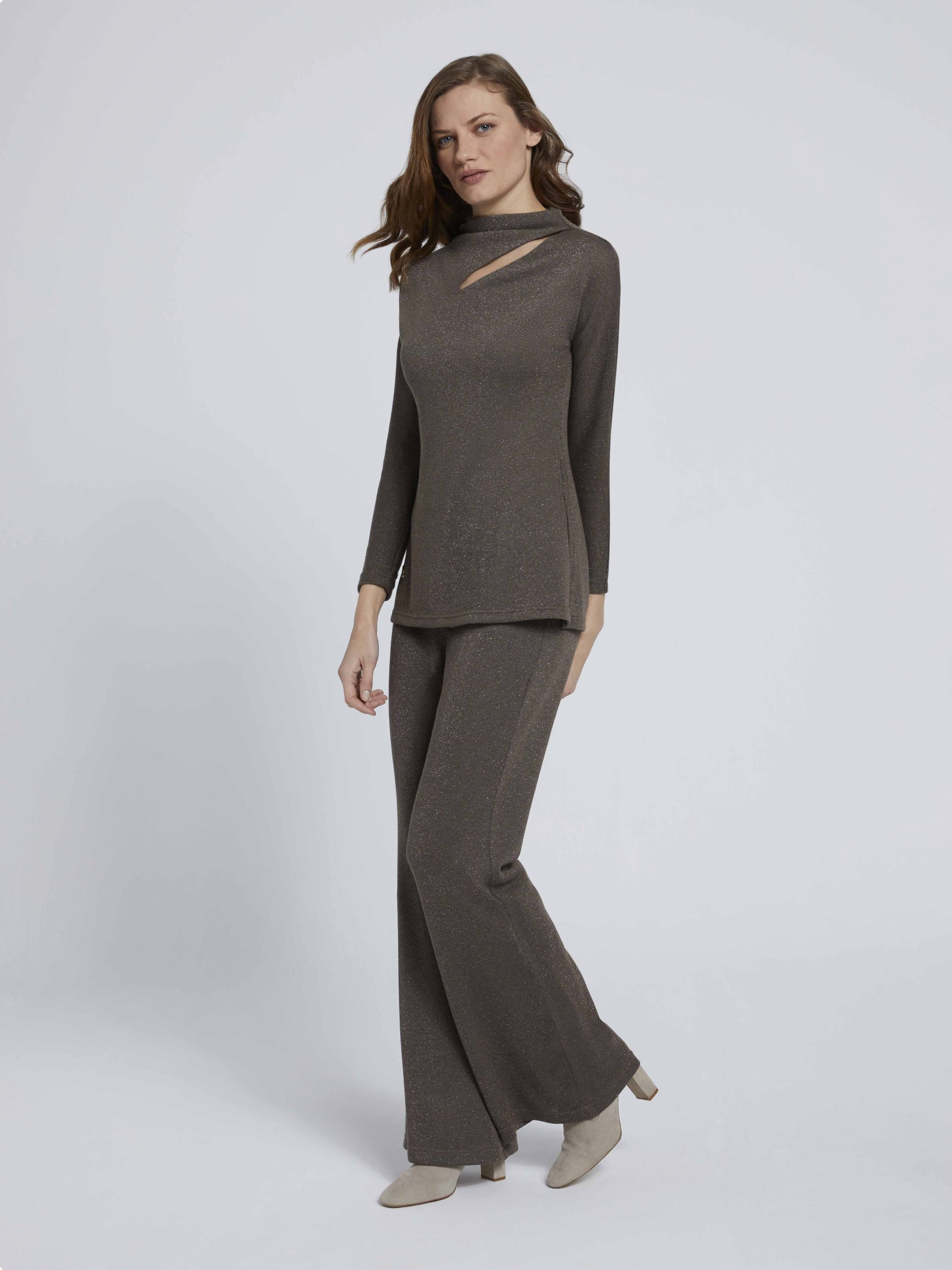 LAURA BERNAL INVIERNO SS241036-min