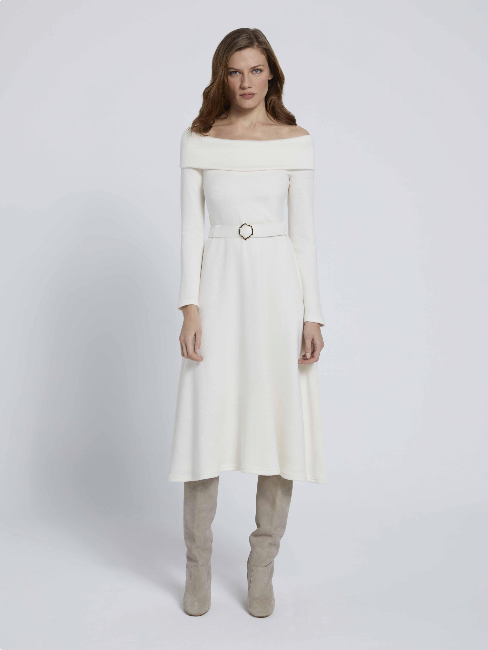 LAURA BERNAL INVIERNO SS241108-min