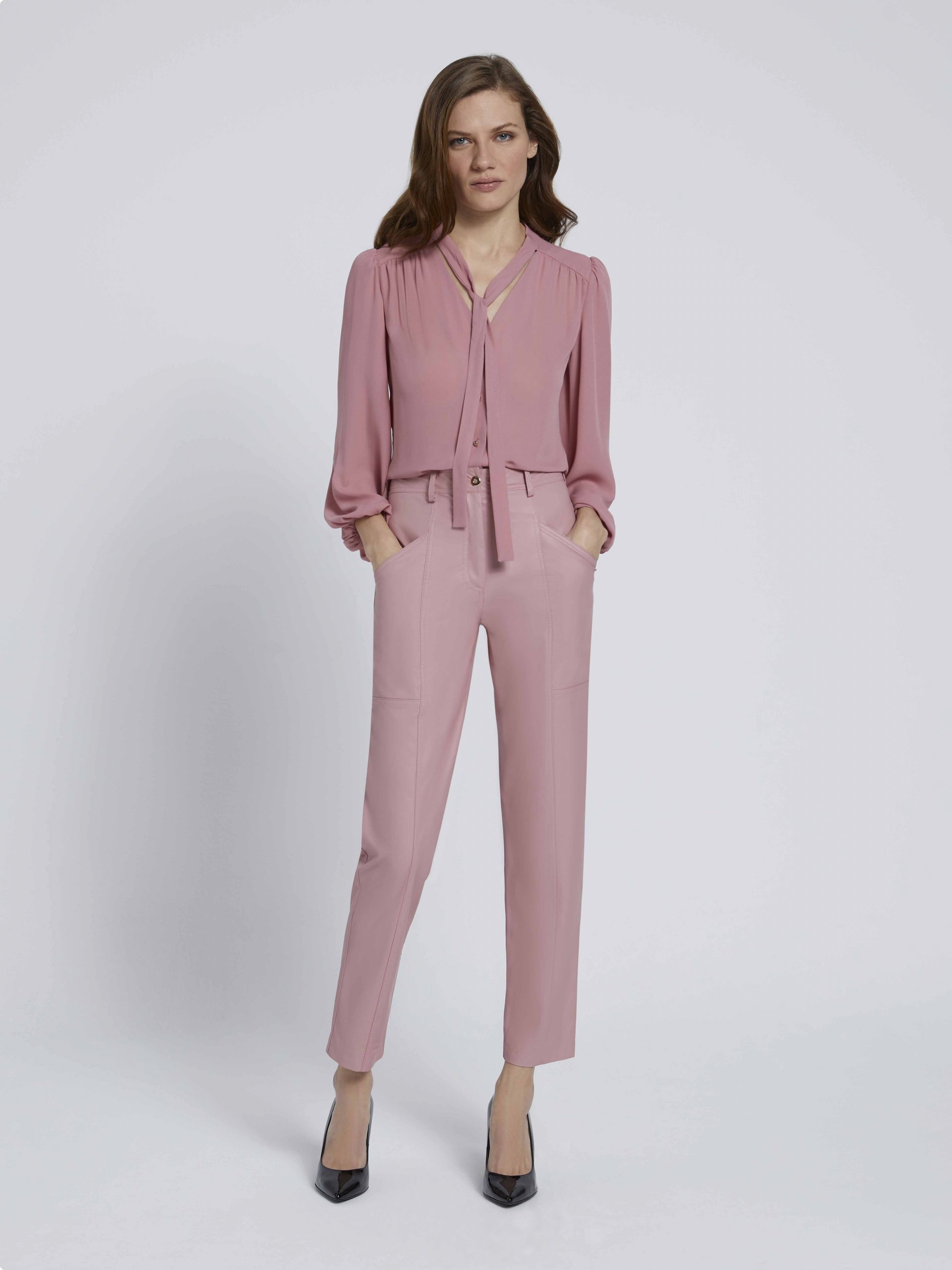 LAURA BERNAL INVIERNO SS241663-min